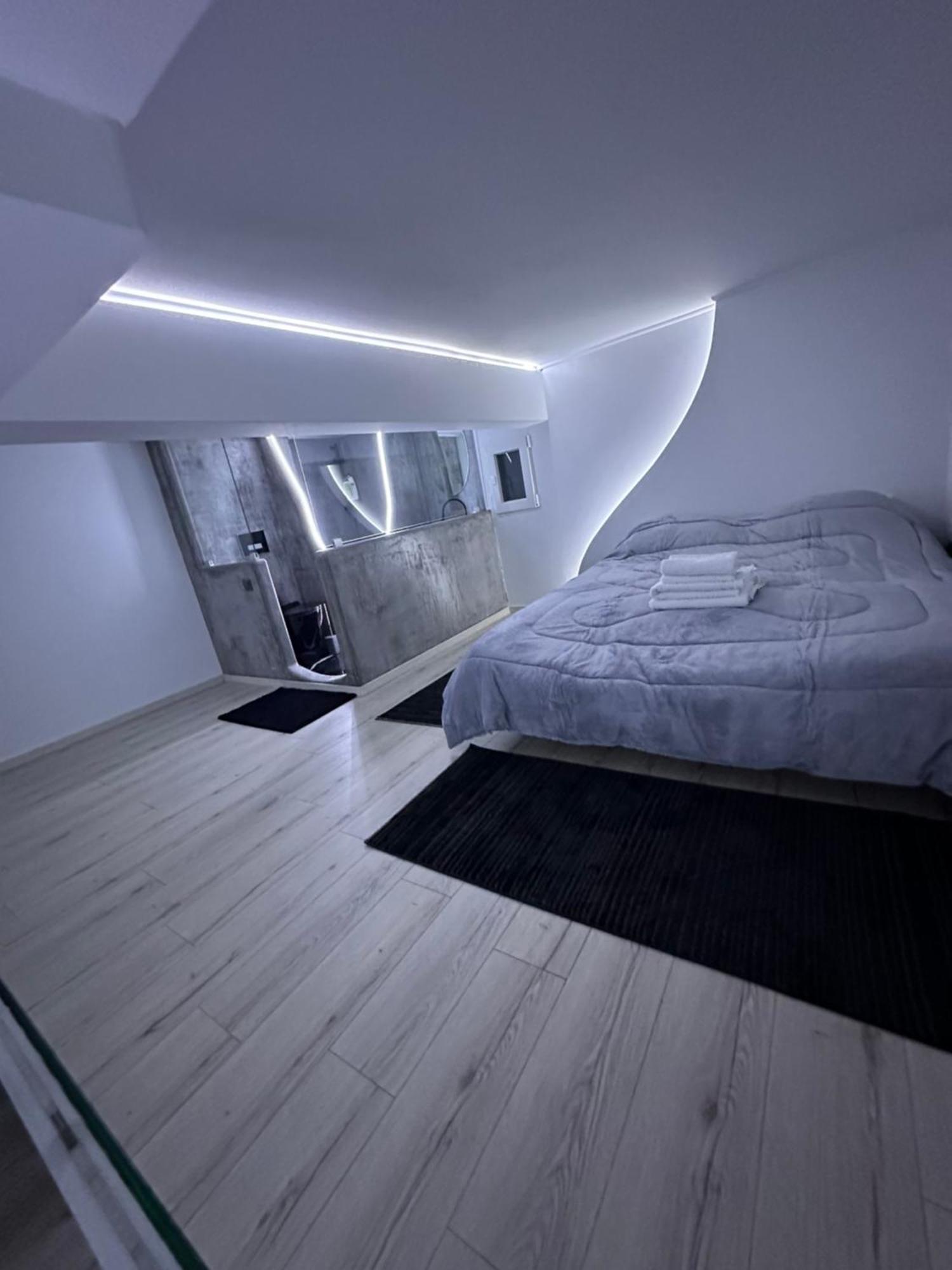 Raphael'S Suites Skg 塞萨洛尼基 外观 照片